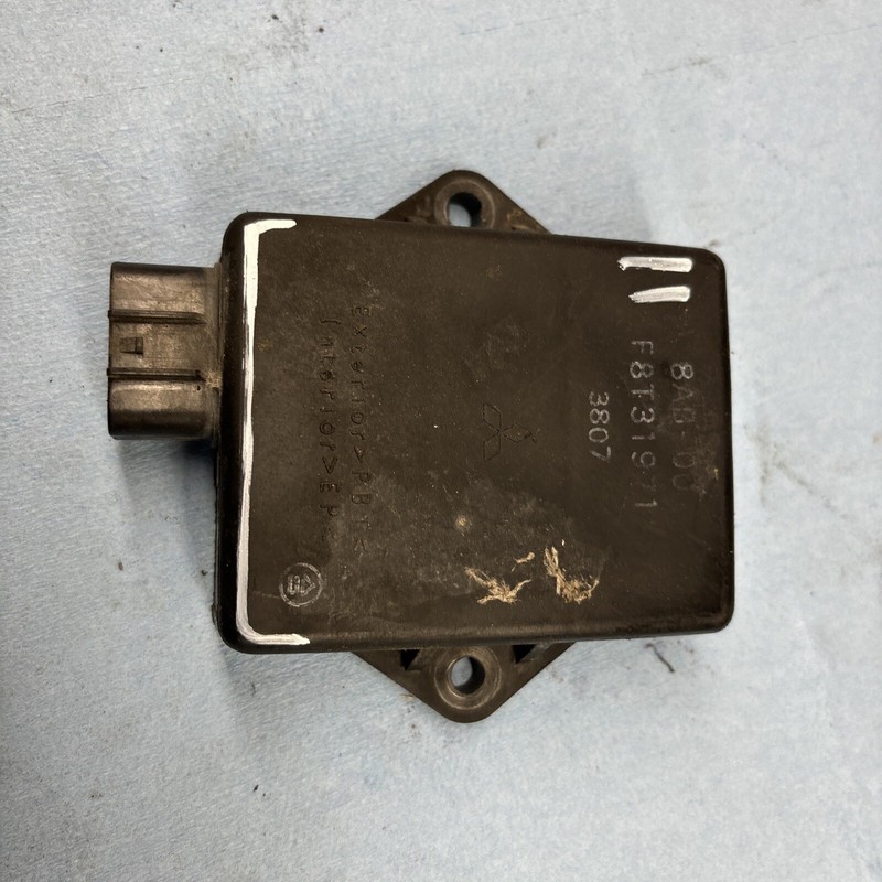 1995 YAMAHA VMAX Snowmobile Motor CDi Until ECU Ecm Black Box Good # 11