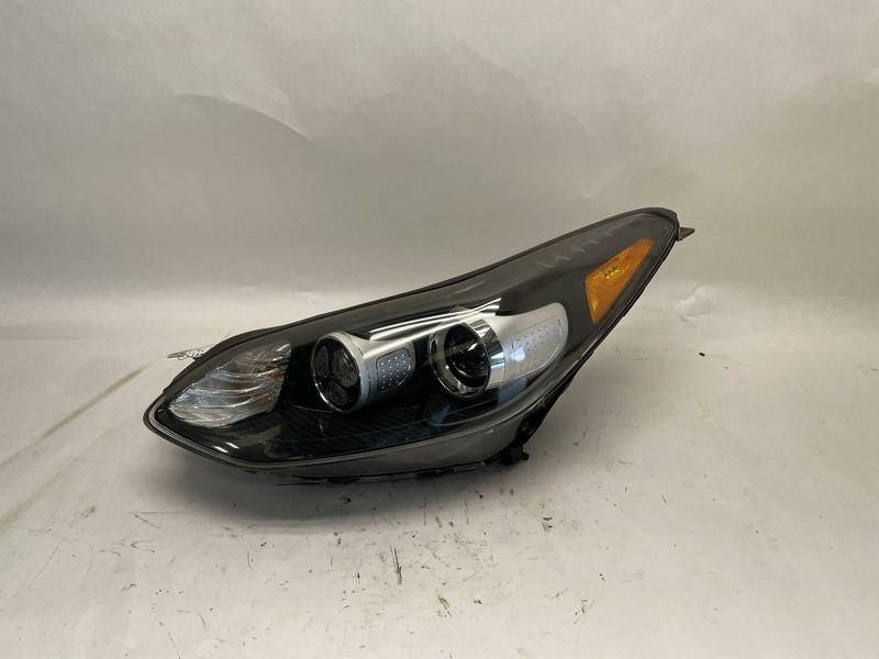 2017-2020 KIA SPORTAGE LH LEFT DRIVER HEADLIGHT ASSEMBLY HALOGEN OEM AWD OEM