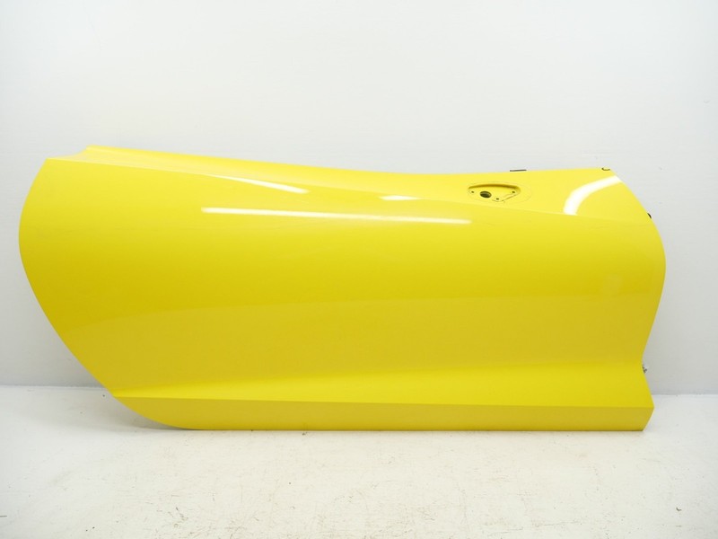 2014-2019 Chevrolet Corvette C7 Right Front Door Shell Passenger Side RH 8403104
