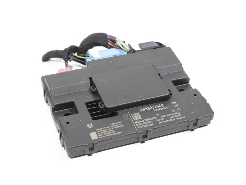 2017-2019 Audi Q7 Quattro Interface Gateway Display Control Module OEM
