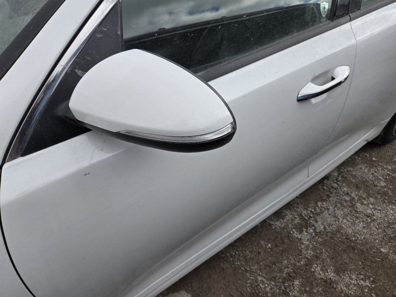 Driver Front Door US Built VIN 5 1st Digit Laminated Fits 16-20 OPTIMA 3654281