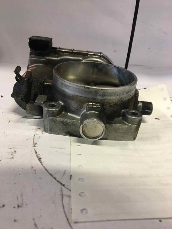 Throttle Body/valve Assy MERCEDES E350 01 02 03 04 05 06