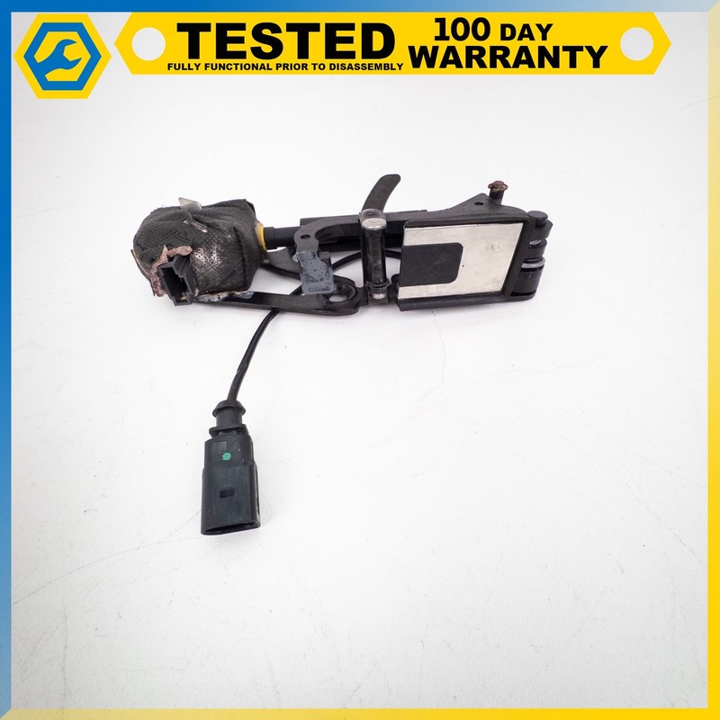 03-13 BENTLEY CONTINENTAL GT REAR TRUNK LOCK RELEASE LATCH STRIKER OEM