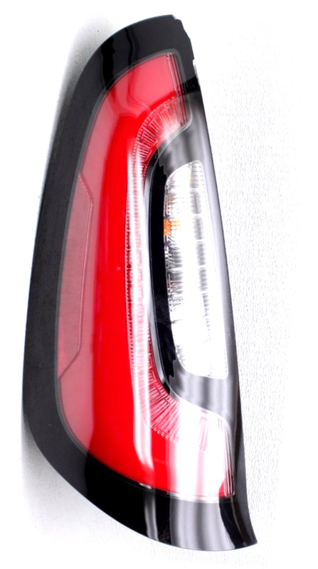 OEM Kia Soul (Gas) Left Driver Side LED Tail Lamp Lens Chipped 92401-B2110
