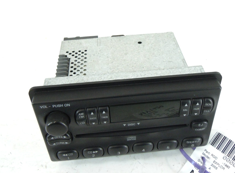 2004 2005 Ford Explorer AM FM Radio CD Disc Player Receiver OEM 4L2T-18C815-EA