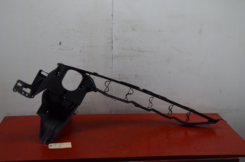 07 - 13 BMW E70 X5 FRONT RIGHT SIDE FENDER BRACKET WHEEL ARCH FLARE MOLDING OEM