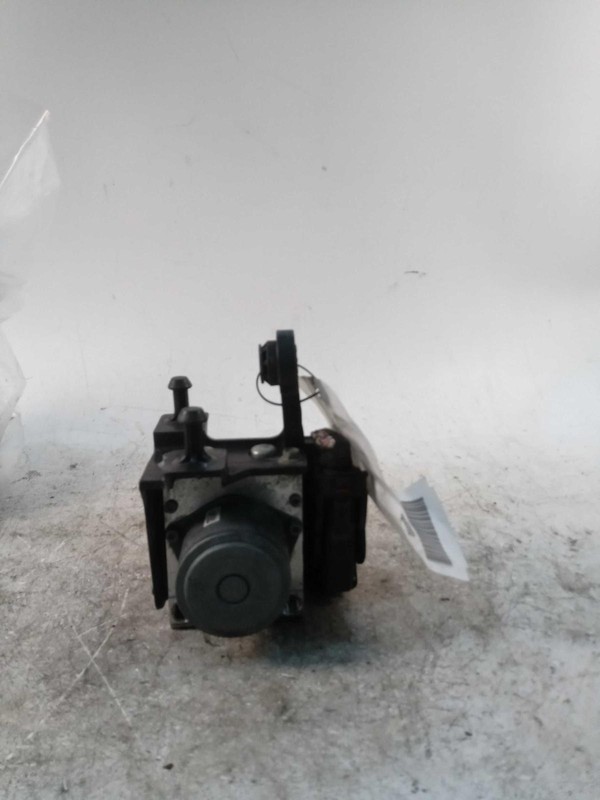 2018 Chevrolet Traverse ABS Hydraulic Assembly OEM 84401912 123k Miles