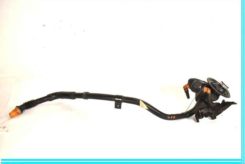 13-16 Mercedes X166 GL450 GL550 Fuel Tank Filler Neck Line Pipe 1664702120 OEM