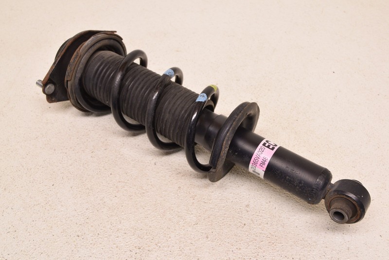 Subaru WRX Rear Strut Shock Damper W Spring Suspension Genuine Oem 2015-2017