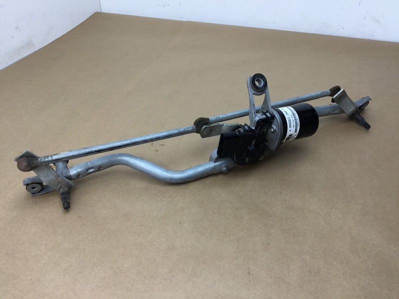 11-12 Fisker Karma 2012 Front Windshield Wiper Motor Linkage :Y