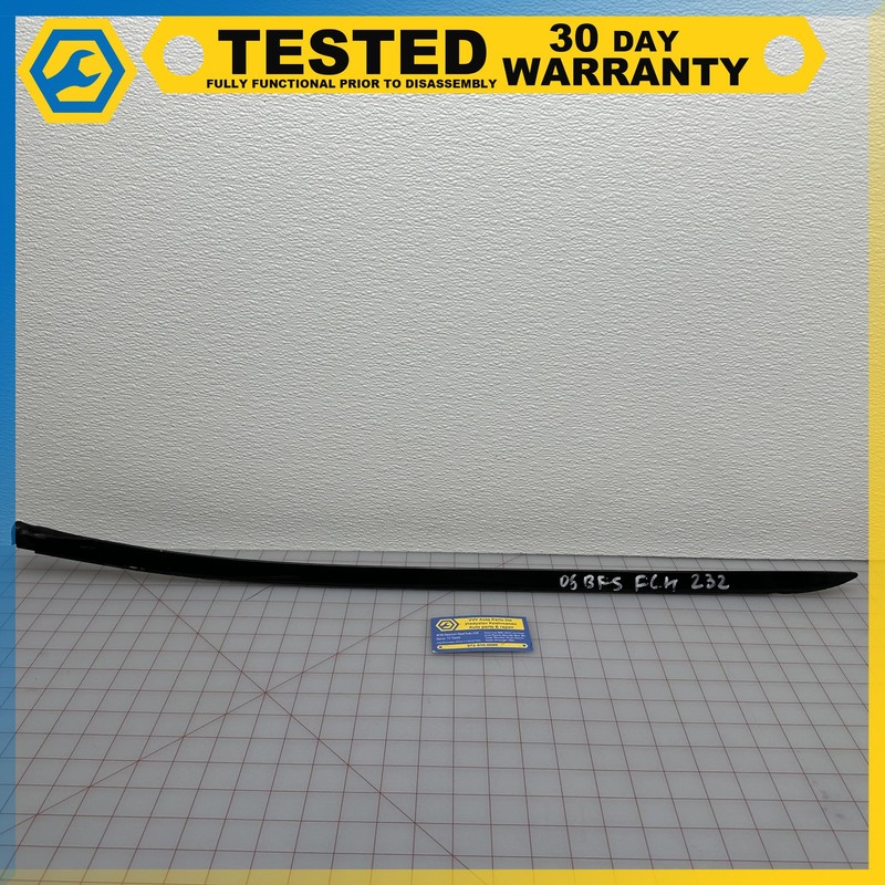 06-12 BENTLEY Flying Spur WINDSHIELD LEFT DRIVER SIDE DRIP SEAL MOLDING OEM