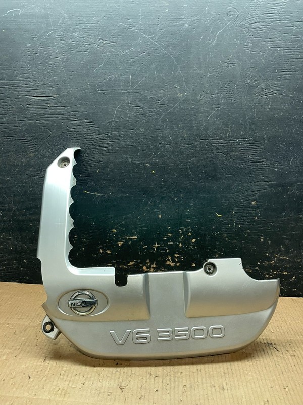 2001 to 2004 Nissan Pathfinder Engine Cover Ornament Y6411 DG