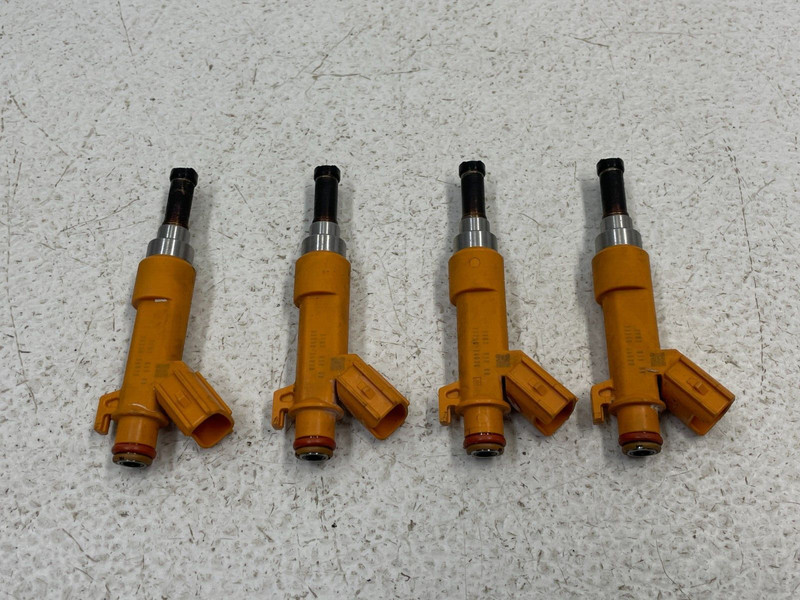 2018 2019 2020 Lexus RC300 Fuel Injector Set Of 4 2.0L 1541 OEM