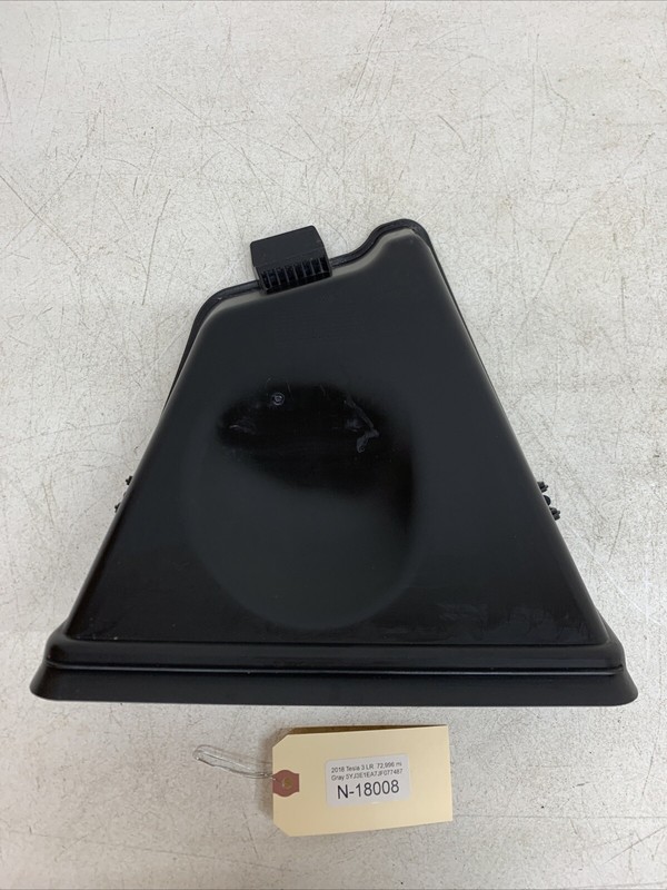 ⚡️TESLA MODEL 3 HVAC THERMAL HEATER AIR INLET TUBE PLENUM 1092162-00-A 18008 M20