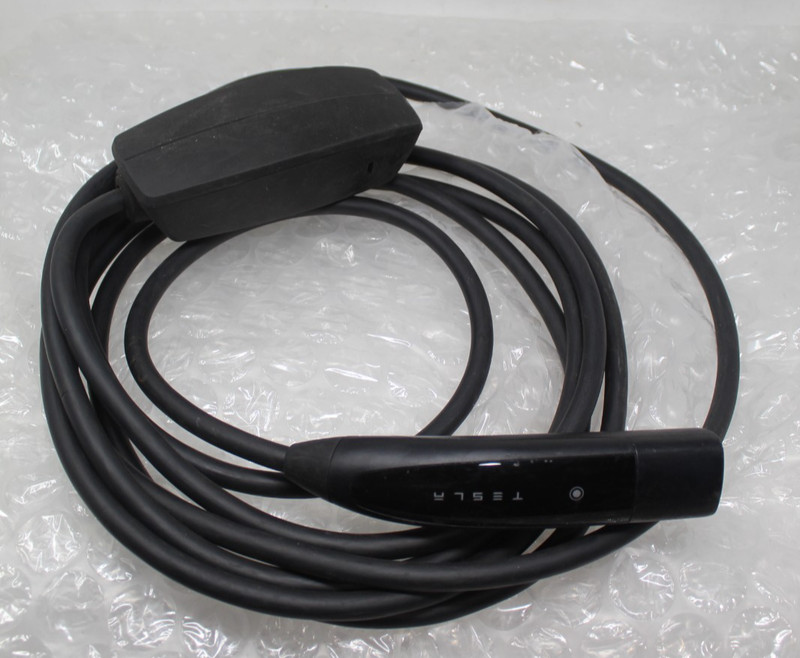Genuine Tesla Cybertruck 3 Y S X charger Mobile Connector Gen 3 1937825-00-C OEM