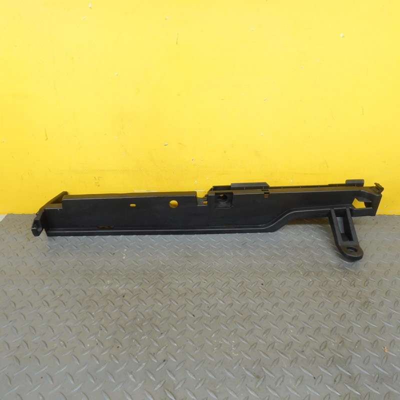 2019-2022 VOLVO XC40 REAR LEFT TRUNK BOOT FLOOR COVER PANEL BRACKET OEM 32131207