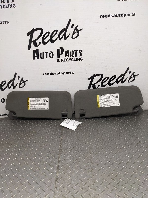 OEM 2019-2021 Chevrolet Silverado 1500 SUN VISORS Dark GRAY SET1192652