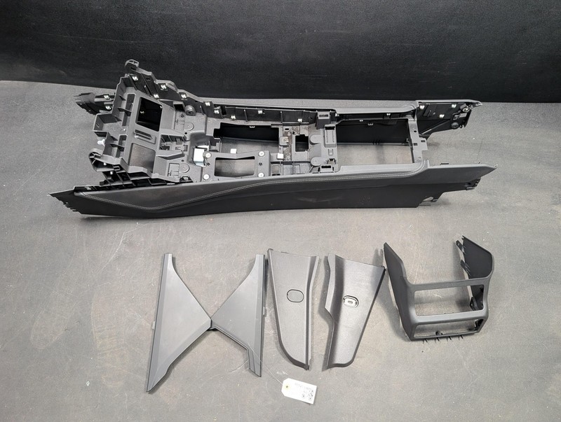 Center Console Base w/ Covers Set 2019 Audi A7 4K1863241A6PS 2020 2021 - 2024