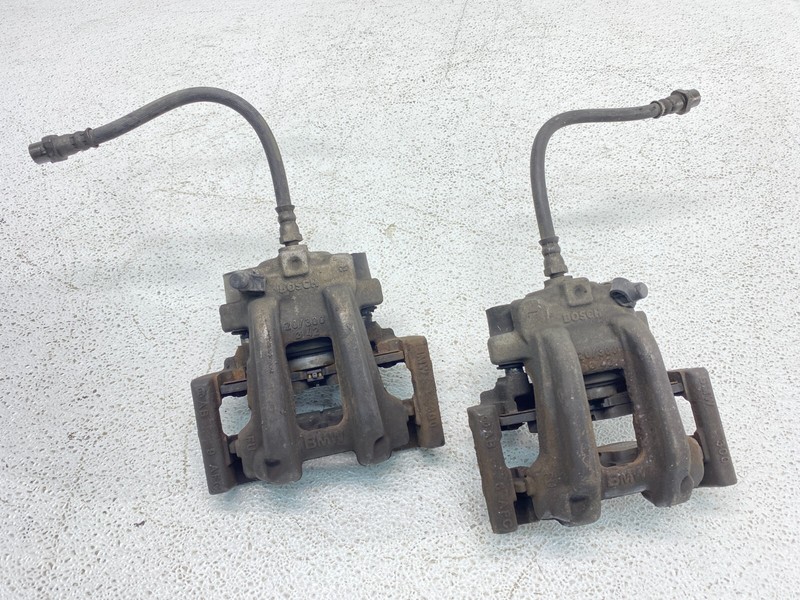 12-21 BMW F30 F32 F36 328 330 428 430 Rear Brake Caliper Housing Shoe Set! OEM✅
