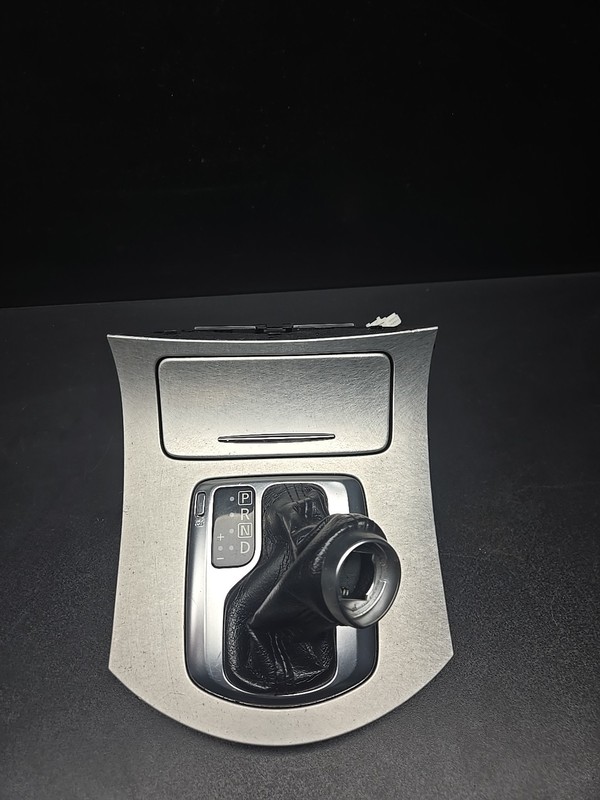 07 08 INFINITI G35 G37 AUTOMATIC FLOOR GEAR SHIFTER KNOB BOOT BEZEL W/ ASHTRAY