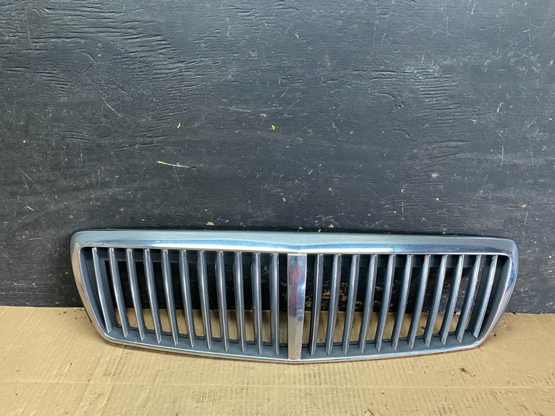 2002 to 2005 Hyundai XG350 Front Upper Grill Grille W/Emblem U6346 DG