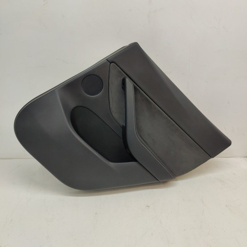 20-23 OEM Tesla Model Y Rear Right Passenger Premium Leather Door 28038 1T
