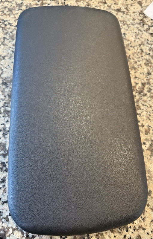 2005-2010 Pontiac G6 Center Console Black Vinyl Armrest Lid Assembly OEM