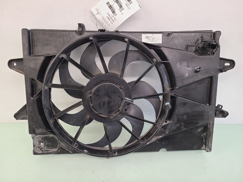 Radiator Fan Motor Fan Assembly Fits 10-17 EQUINOX 589190