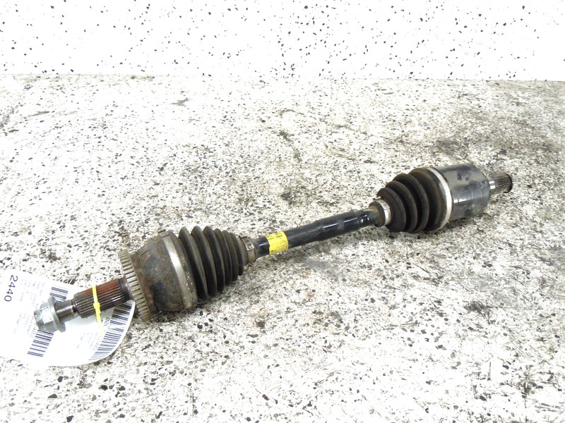 2016-2018 Kia Sorento 2.4L Front Axle Shaft Driver Left OEM AWD FWD
