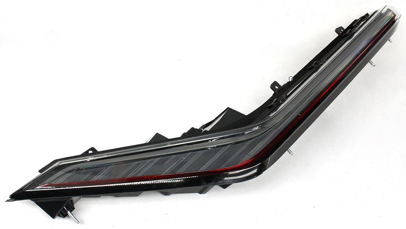 OEM LED Left Driver Side Tail Lamp For Cadillac LYRIQ 86803229