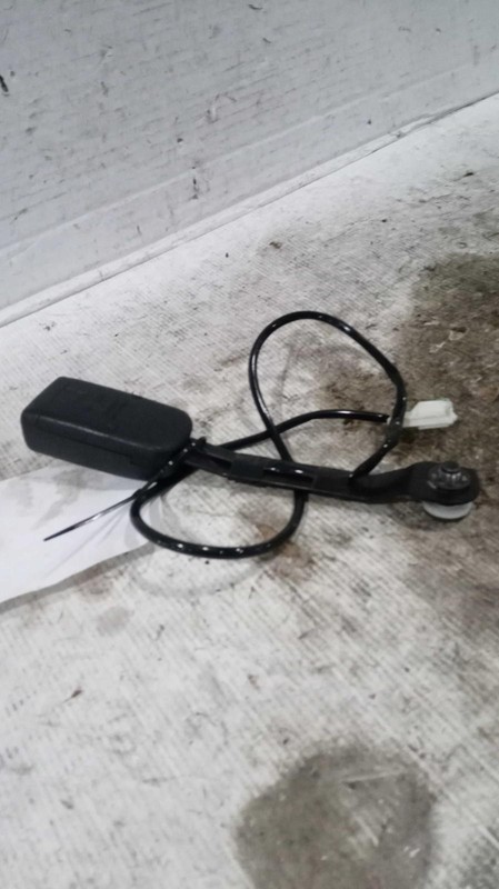 2008 Subaru Legacy OEM Blue Seat Belt Driver Side 107K Miles - Used