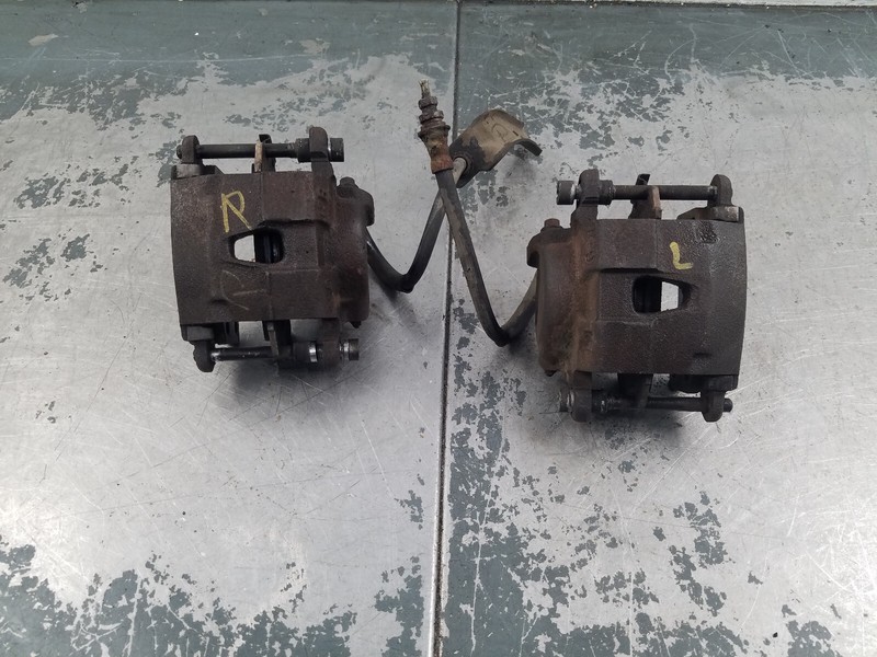 1985 Buick Grand National Front Brake Calipers #5707 C4