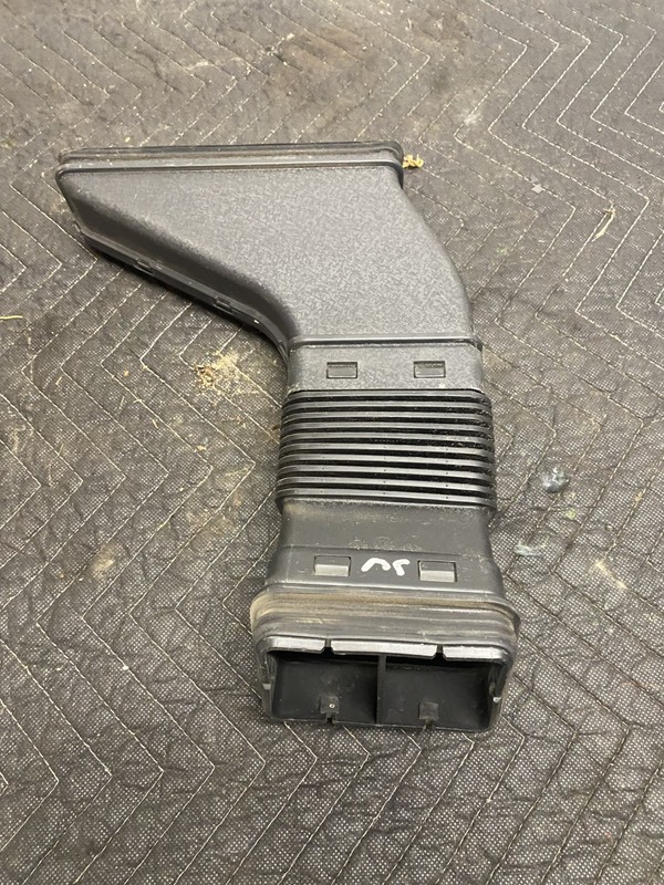 2019 Kia Sorento L Air Intake Duct OEM