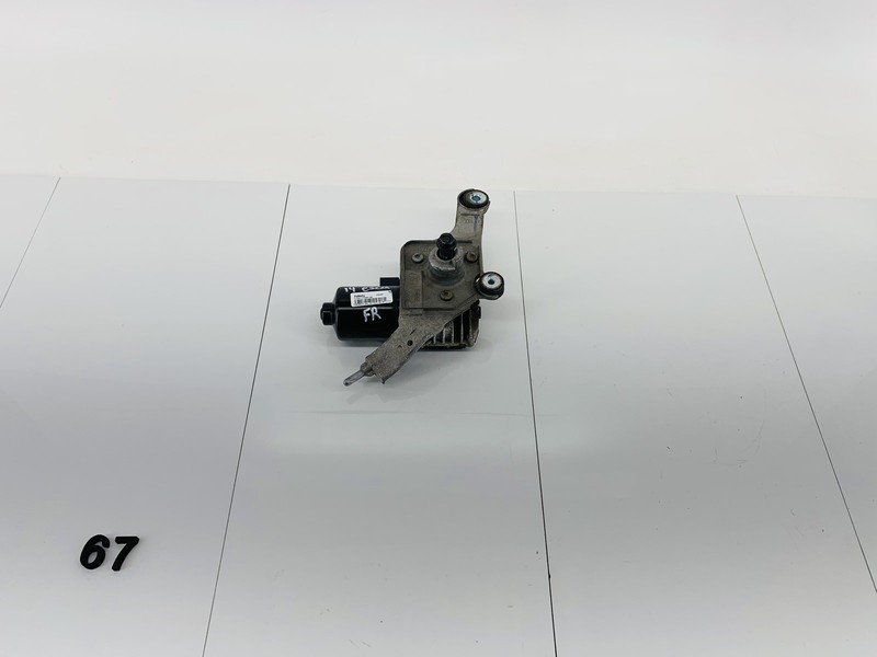 13-19 FORD ESCAPE RIGHT PASSENGER SIDE WINDSHIELD WIPER WASHER ARM MOTOR OEM