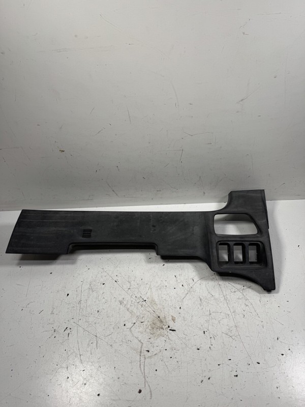 06-014 Honda Ridgeline Left Lower Dash Panel Gray 77300-SJC-A01ZA OEM