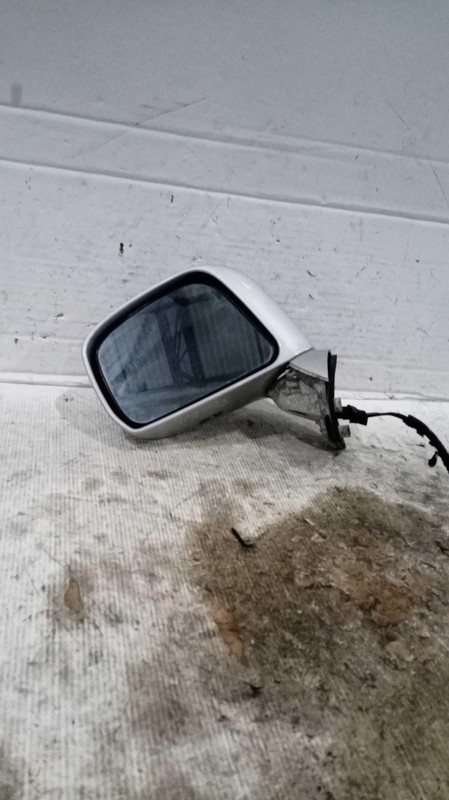 2011 Nissan Versa Left Door Mirror Assembly Silver OEM 279706 127K Miles