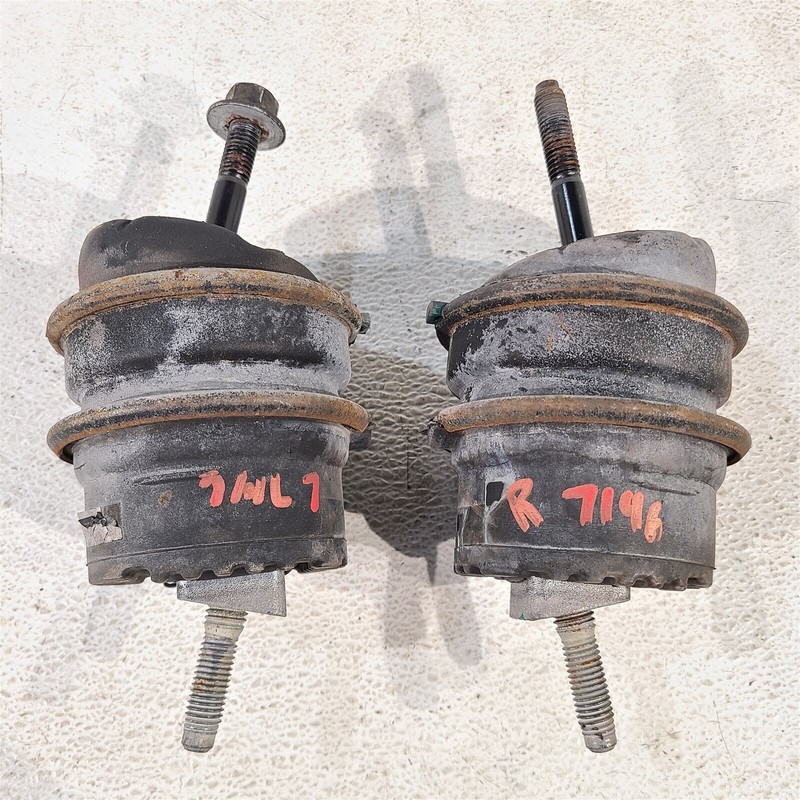 10-15 Camaro Ss Engine Motor Mount Isolator Ls3 L99 6.2L Mounts Pair Aa7146