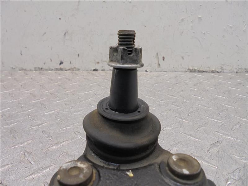 06-09 Pontiac Torrent Front Left Driver Lower Control Arm OEM 25878029