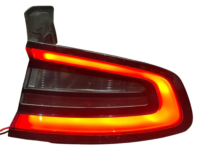 2015-2023 Dodge Charger ScatPack 392 Rear Right Tail Light Brake Lamp 68213144AD