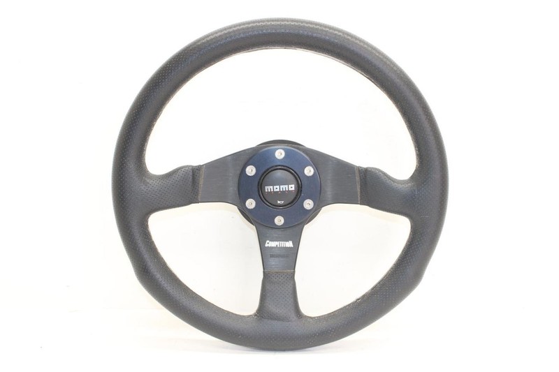91-93 Nissan 240SX S13 KA24DE Aftermarket Momo Steering Wheel