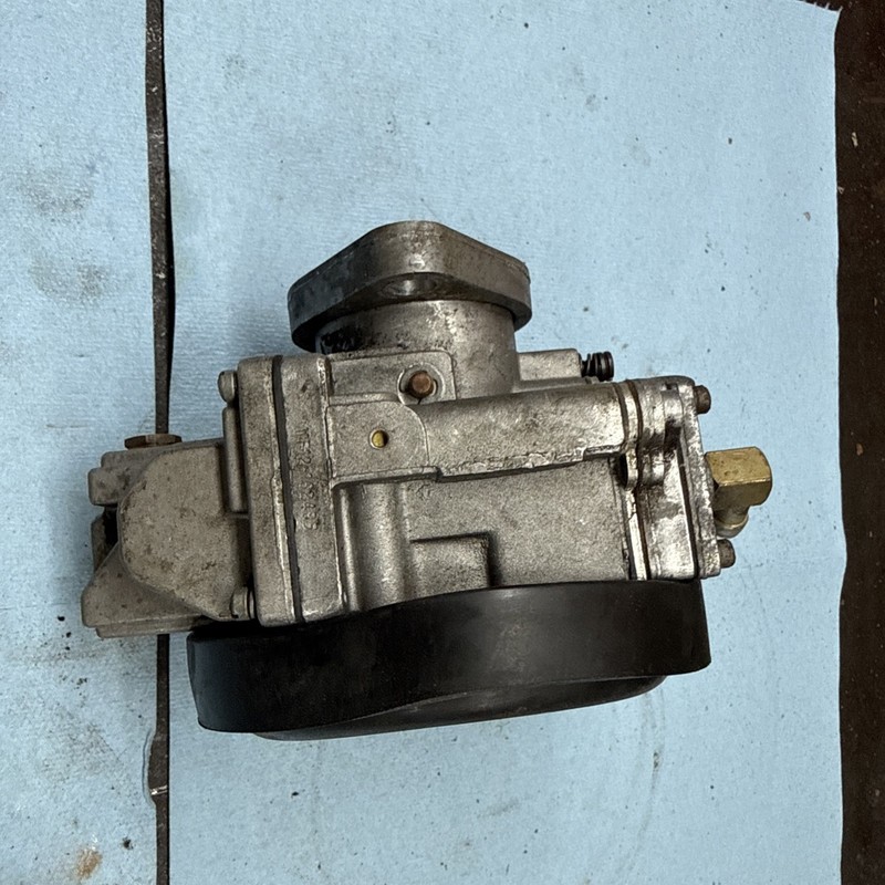 1976 Evinrude Skimmer 440 Vintage Snowmobile Walbro Carburetor