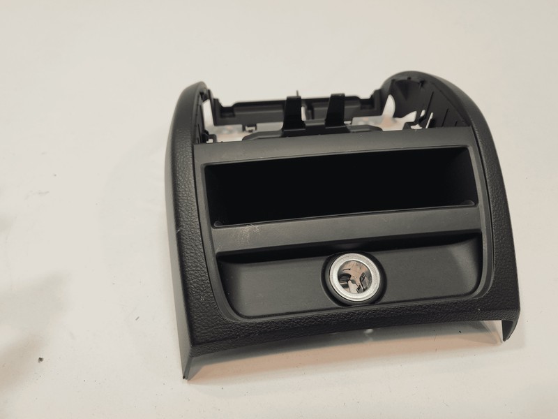 2011-2016 BMW 550i REAR CENTER CONSOLE AIR VENT BEZEL COVER PANEL TRIM OEM