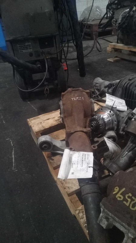 2016 Subaru WRX Differential Carrier Assembly OEM 97K Miles 4WD Grey