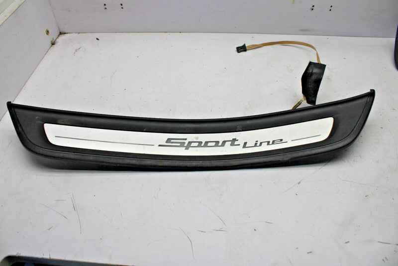 ⭐️2017 - 2020 BMW 540I 530I G30 REAR RIGHT DOOR SILL SCUFF TRIM OEM 51477390218