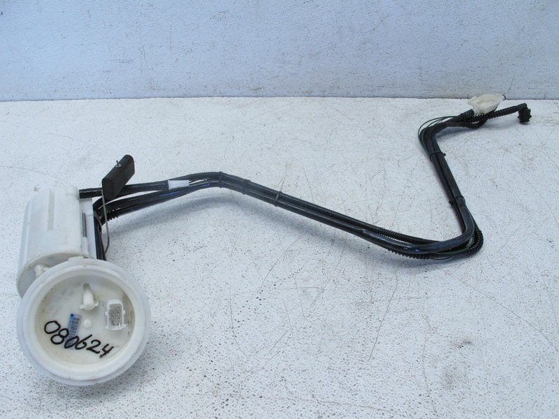 04-10 BMW E63 E64 650i 530i TANK FUEL GAS PUMP SENDING UNIT ASSEMBLY OEM 080624