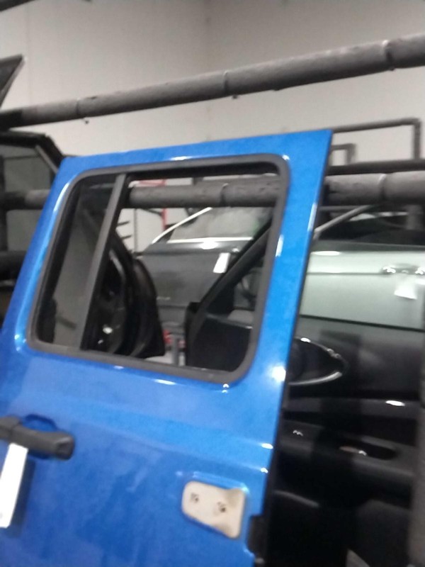 2021 Jeep Wrangler Blue Rear Right Door OEM 681984 - 67K Miles, Used