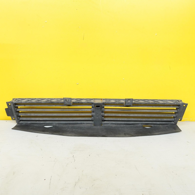 2022-2024 CHEVROLET TRAVERSE LOWER RADIATOR GRILLE AIR SHUTTER W/ MOTOR 84393410