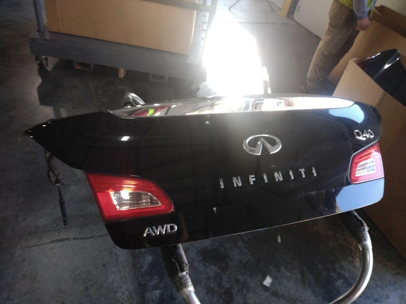 2015 INFINITI Q40 Deck Lid Trunk Lid Black OEM 26540JK60C 124K Miles
