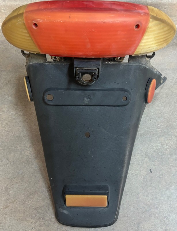 2008 Jonway 150 Rear Back Fender Wheel Well Mud Guard Cover Brake Light Tail Z1