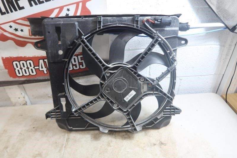 2012-2018 Jeep Wrangler JK 3.6L OEM Radiator Fan Assembly w/ Motor 68143894